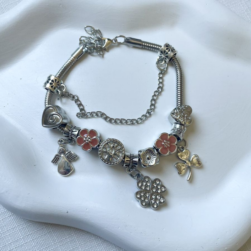 Pulseira inspiração Pandora com fecho