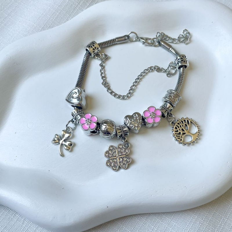 Pulseira inspiração Pandora com fecho